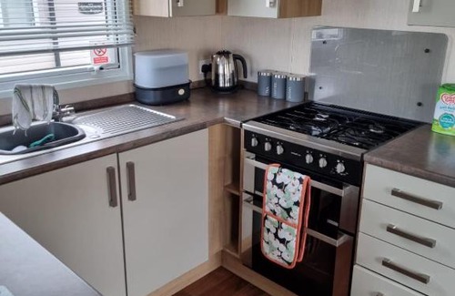 Port Seton Other | Idyllic 3-Bed Holiday Home with Ocean Views & Perfect Rating