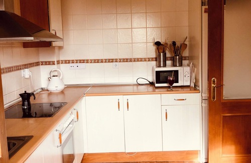 Costa Esuri House | Family-Friendly Townhouse in Andalucia with Shared Pool