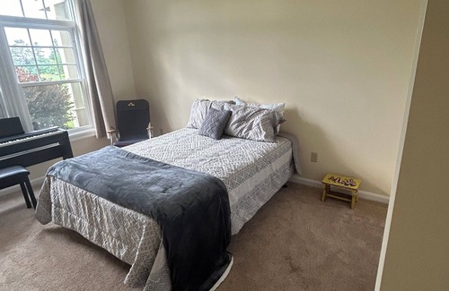 Thornton Condo | Beautiful 3 Bedroom condo apt near golf course and wedding venue
