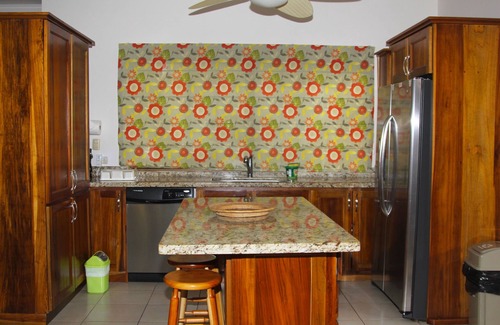 Punta Leona House | Cozy 3-Bedroom Beach House with Pool & Pet-Friendly Stay