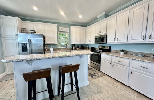Ramrod Key House | Cozy 3 Bedroom Canal Home with Oceanfront Views in Ramrod Key