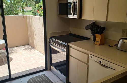 The Meadows Villa | Beautiful 3bed/2bath villa in The Meadows!