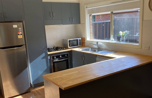 Bayswater House | Bright 3BR Home in Prime Bayswater Location - Pet Friendly