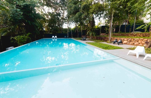 Bophut Villa | Inviting 3BR Retreat Steps from Fisherman's Village