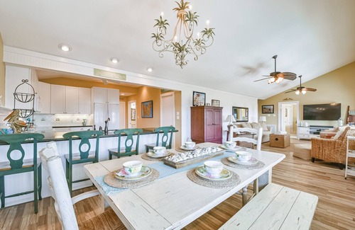 Bermuda Beach House | Inviting Beach Home with Ocean Views Perfect for Families