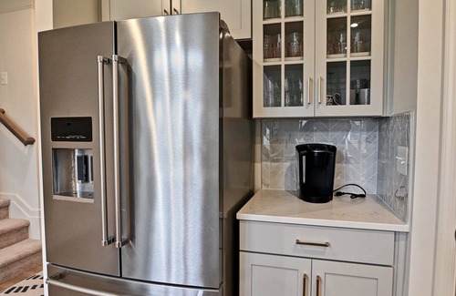 Millville House | Inviting 4-Bed Townhouse in Bishop's Landing with Pool & More