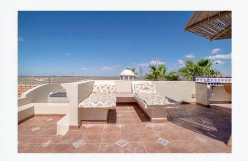 Las Conchas House | Stunning Oceanfront Home with Unforgettable Views