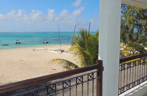 Pointe D'esny Villa | Idyllic 4-Bedroom Villa with Oceanfront Views and Pool