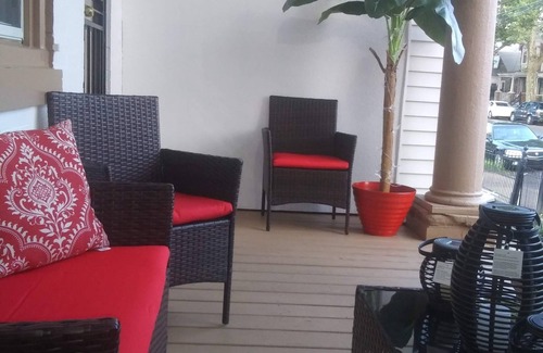 Olney-Oak Lane House | Inviting 4-Bedroom Retreat in Olney Near Shops & Transit