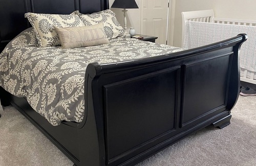 Thornton House | Beautiful 4 bedroom home-room to spread out!
