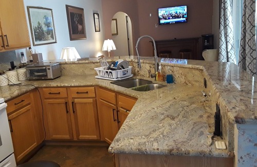 Spring Hill House | Inviting 4 BR Private Pool Home Near Weeki Wachee Springs