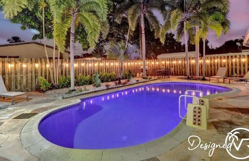 Riverland Village House | Beautiful 4 BR with Private Heated Pool