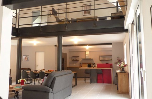 Sarzeau House | Prime Hotel Set in a 9-Hectare Park with Ocean Views