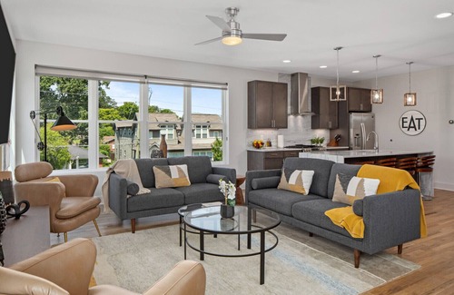 Edgehill House | Elegant 4BR/4BA Retreat Minutes from Downtown with Spa