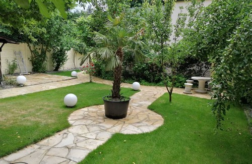 Baden-Baden Apartment | Inviting 43 sqm Apartment with Balcony and Garden Retreat