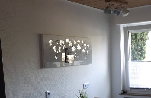 Allagen Apartment | Charming Apartment with Lake View Near Möhnesee – Rated 10/10