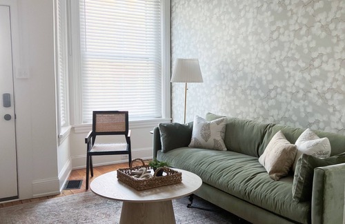 Lancaster House | Inviting 4BD Townhome with Breakfast and Top Guest Rating