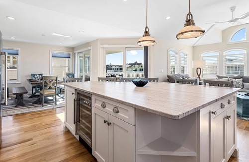 Loveladies House | Stunning Beach Block Retreat with Pool & Ocean Views