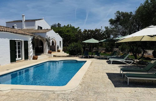 Sant Lluis House | Elegant 5-Bedroom Country House with Free WiFi & Pool