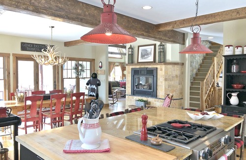 Stratton Mountain House | Stunning 5 Bed Home with Spectacular Views and Spa Access