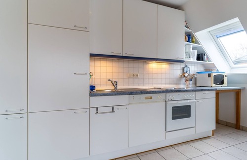 Tating Apartment | Idyllic 3-Room Apartment with Kitchen Near the Beach