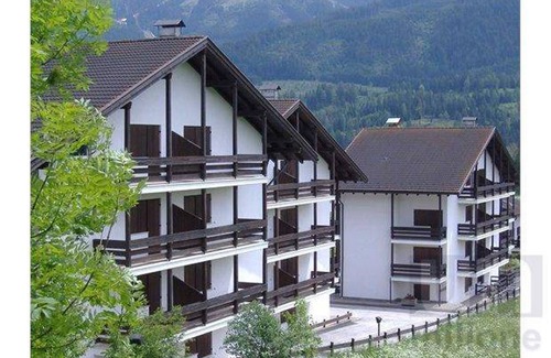 Cavalese Apartment | Beautiful 55sqm apartment (sleeps 6) in Cavalese