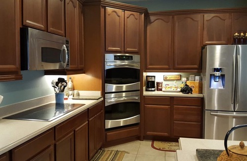 Plymouth House | Ultimate Retreat: 5BR Home with Pool near Disney & Wekiva