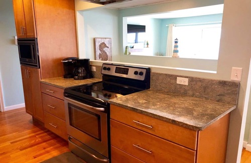 Buzzards Bay House | Elegant 5BR Cape Cod Beachfront Home with Ocean Views