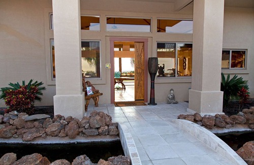 Kamuela House | Stunning 6-Bed Home with Oceanfront Views on Kohala Coast