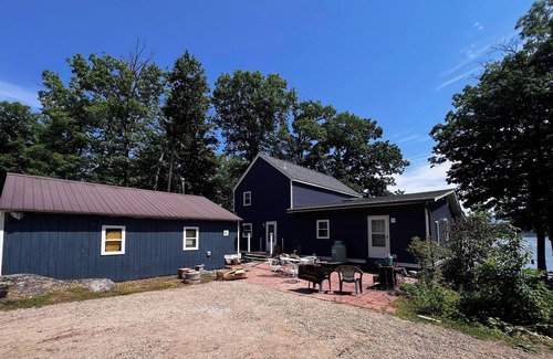 Fryeburg House | Idyllic 5-Bedroom Cabin with Lake Views in Fryeburg, Maine