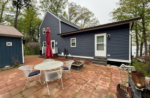 Fryeburg House | Idyllic 5-Bedroom Cabin with Lake Views in Fryeburg, Maine