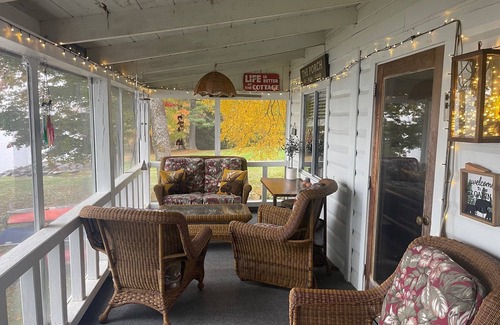 Fryeburg House | Idyllic 5-Bedroom Cabin with Lake Views in Fryeburg, Maine
