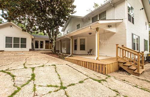 El Dorado House | Ocean View 6 Bedroom Home with Spa and Hot Tub