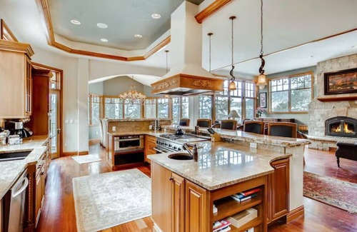 Keystone House | Elegant Chalet with Private Hot Tub and Scenic Views
