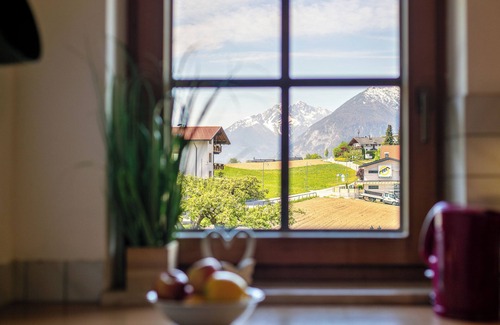 Reith im Alpbachtal Apartment | Cozy Apartment Steps from Ski Bus with Breakfast Included