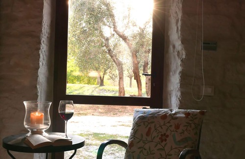 Colle di Val d'Elsa Villa | Panoramic Villa Apartment with Pool & WIFI Near San Gimignano