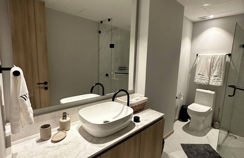 Puente del Mar Apartment | BEAUTIFUL APARTMENT IN ACAPULCO ! INSIDE THE ISLAND RESIDENCES IN DIAMANETE!