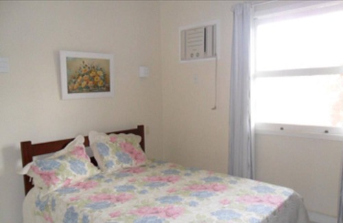 Bosque de Geriba House | Inviting Oceanfront Retreat with Spa and Pet-Friendly Amenities
