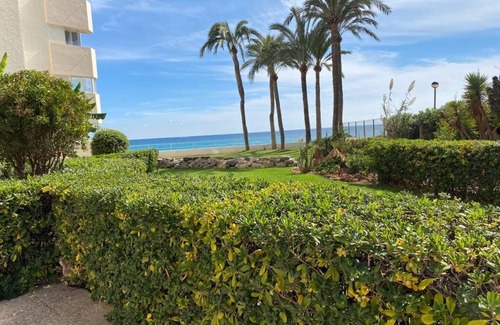 Altea Apartment | Delightful Apartment with Pool & Ocean Views in Altea