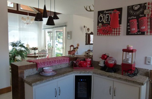 Canela House | Inviting House in Gated Community - Pet Friendly & Free WiFi