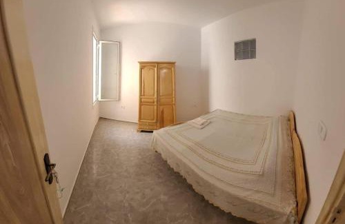 Eastern Hawaria Apartment | Cozy Beach House in Haouaria - Pet & Child Friendly