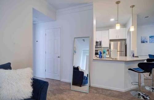 Dunwoody Apartment | Cozy 2 BR Retreat with Pool and Kid-Friendly Amenities