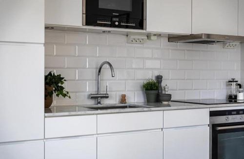 Appelviken Apartment | Modern Accommodation Ideal for Families Near Stockholm City