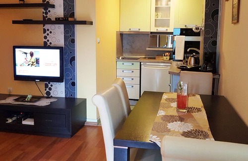 Plovdiv Apartment | Modern Apartment with Terrace, Ideal for Families