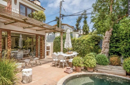 Cachagua Ski Chalet | Discover Toscana House: Poolside Retreat in Cachagua