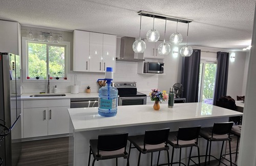 Saint Ambroise Cottage | Lakefront Retreat: Top-Rated Cottage on Lake Manitoba