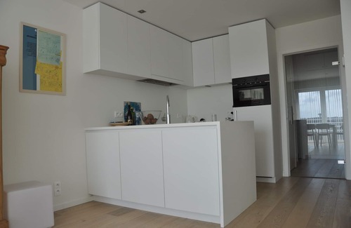 Nieuwpoort Apartment | Recent Apartment with Ocean View, Pool & Recreation Area