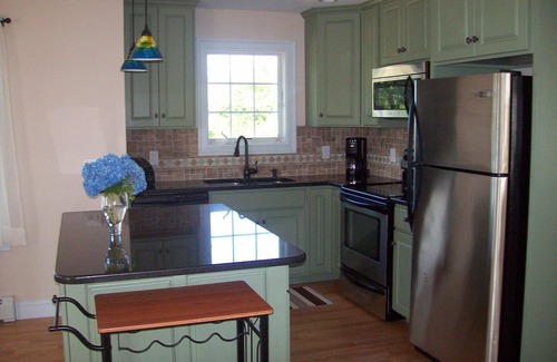 Little Compton House | Idyllic Beach Community Home with Pool and Breakfast