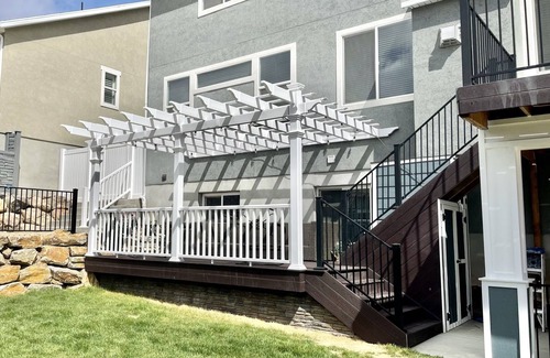 South Jordan House | Inviting Mather in Law Apartment with Spa and Breakfast