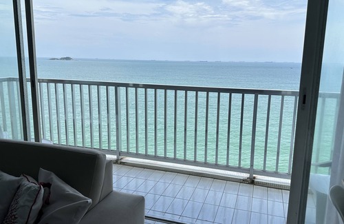 Morro do Maluf Apartment | Inviting Apartment with Breathtaking Sea Views & Spa Access